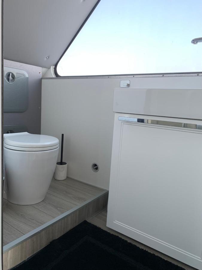 Amber Houseboat Apartment Swinoujscie Exterior photo