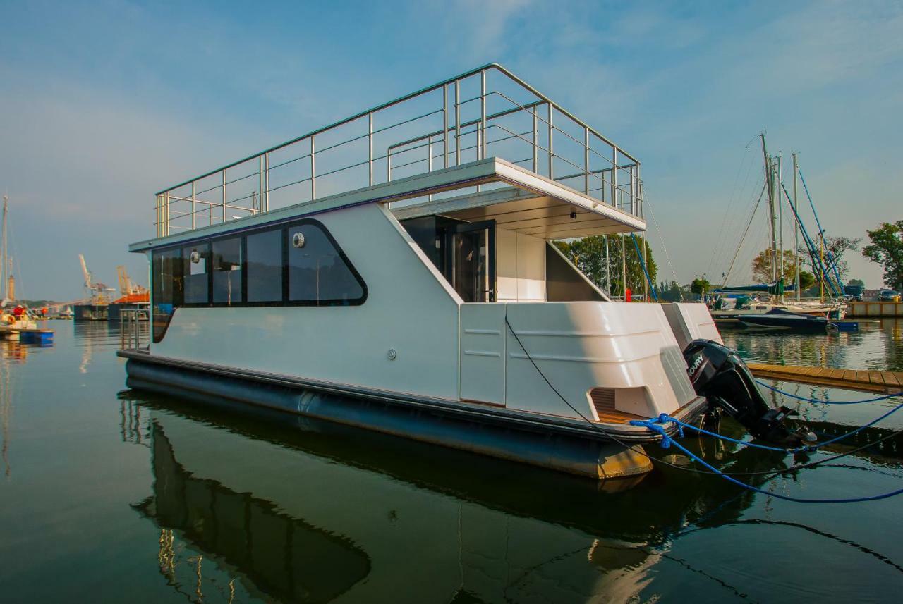 Amber Houseboat Apartment Swinoujscie Exterior photo