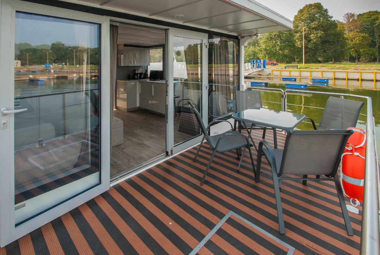 Amber Houseboat Apartment Swinoujscie Exterior photo